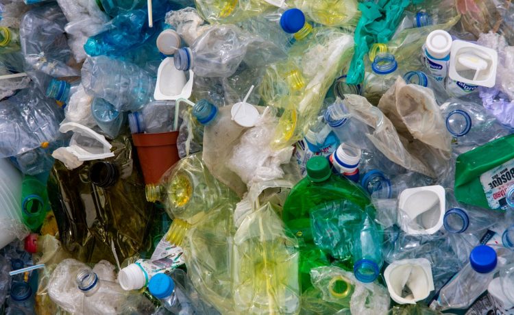 De beste manier om plastic bekerverbruik te verminderen